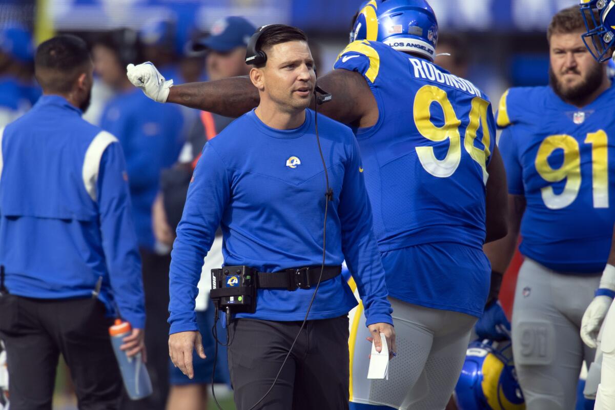 Breaking news: Rams Coordinator sees no difference in Top-talent, despite unresolved contract issue 