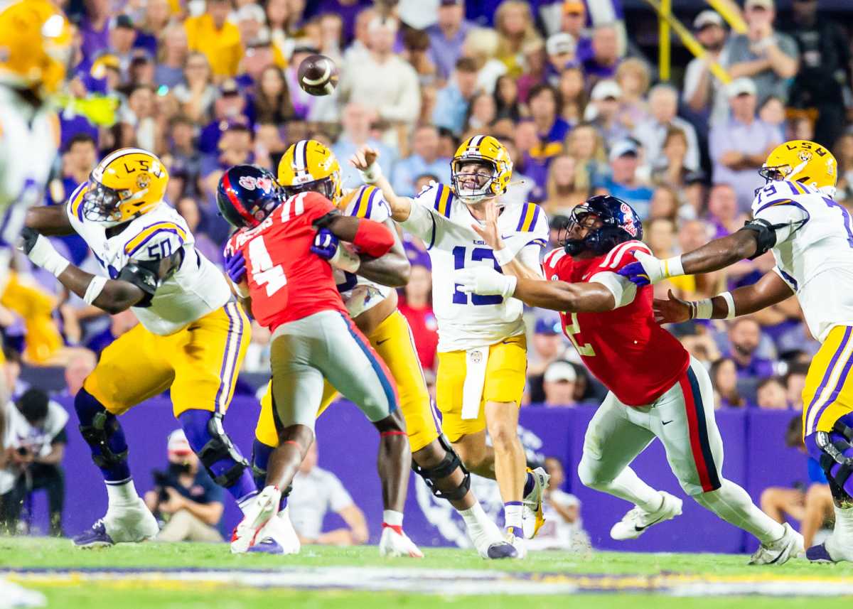 BREAKING: Defenses have yet to rattle LSU football QB 